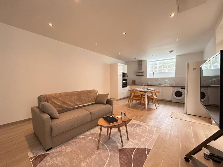 Chez Aya Appartement Épernay Buitenkant foto